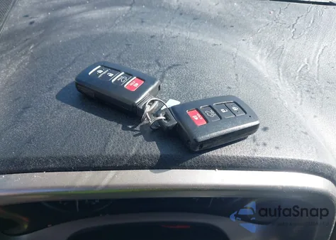 2018 Toyota Rav4 Xle from USA, damaged, VIN JTMRFREV9JJ178922